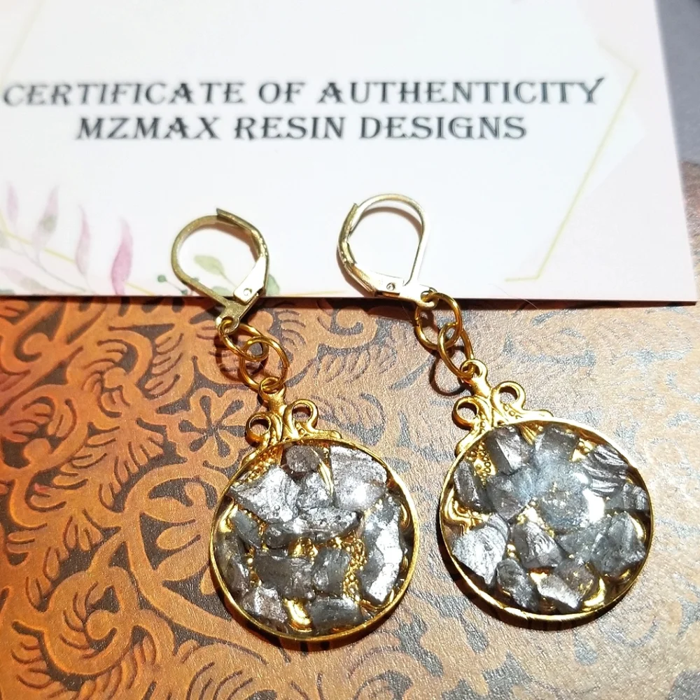 SILVER GOLD COMBO MzMax Resin Designs Dangle Earrings - Picture 3 of 8